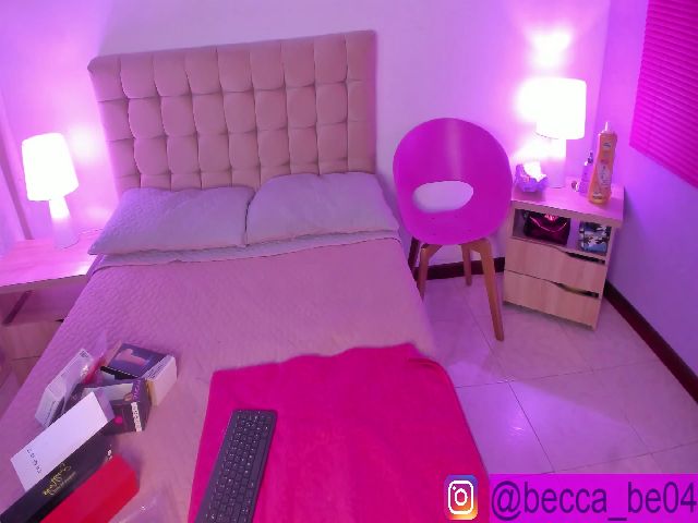 Live sex webcam photo for Becca_be #253650715