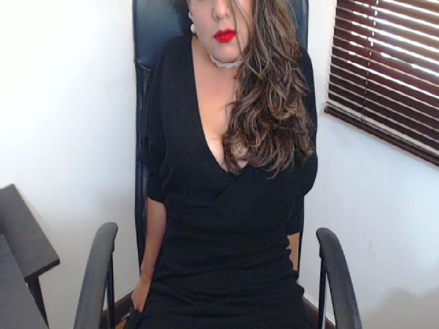 Live sex webcam photo for office_secret #263216530