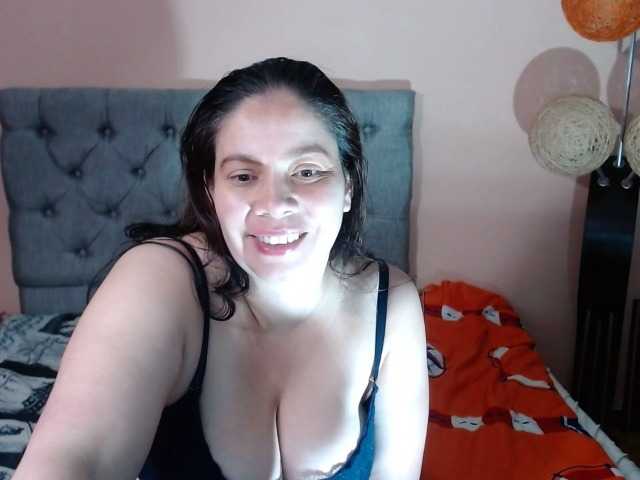 Live sex webcam photo for tiffa1hot #241165393