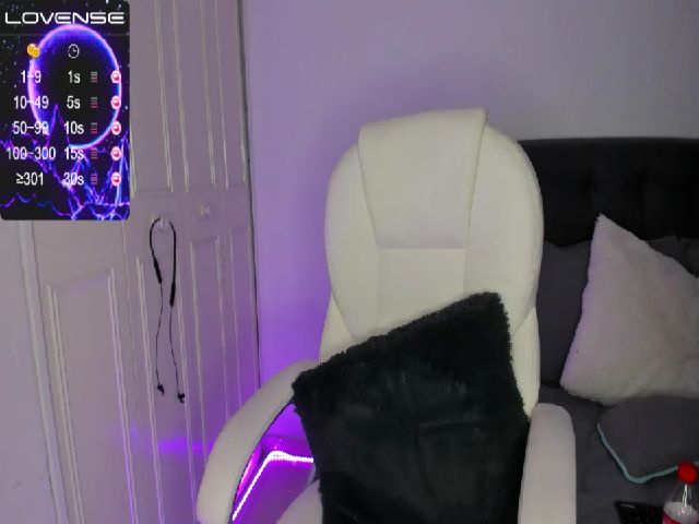 Live sex webcam photo for SalemJimenez #260458583