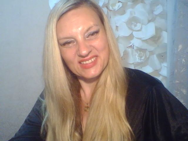 Live sex webcam photo for Miss_Kapriz81 #260989666