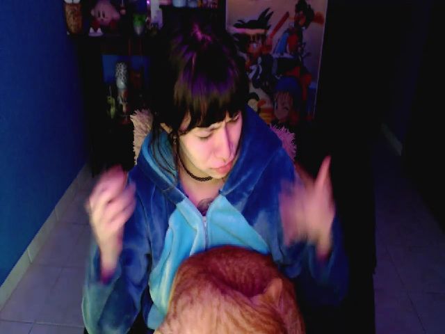 Live sex webcam photo for umaru_michae #255005209