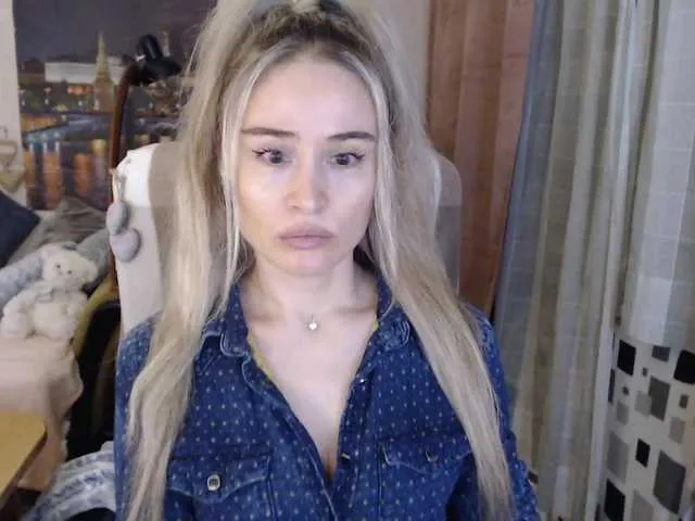 Live sex webcam photo for xyliganka777 #241074011