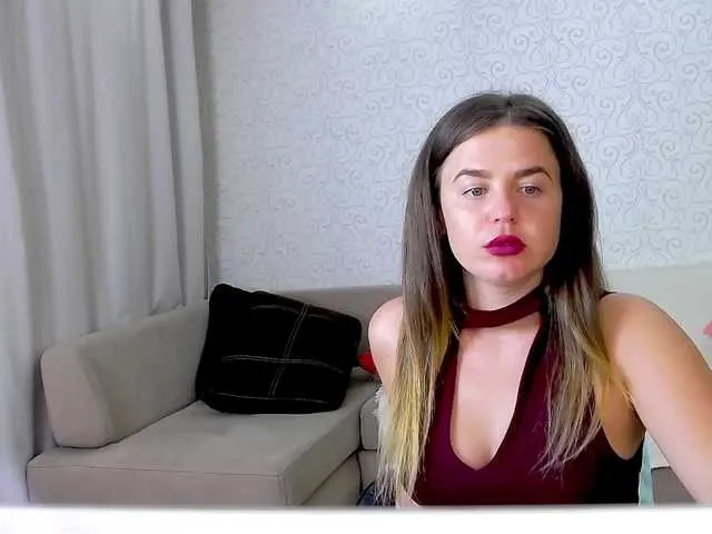 Live sex webcam photo for SonyaBekker #258608804