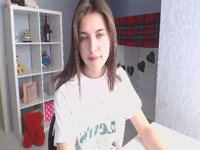 Live sex webcam photo for YourrAngell #259165538