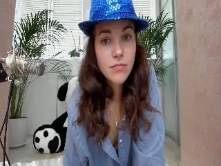 Live sex webcam photo for MissJeanne #251822760