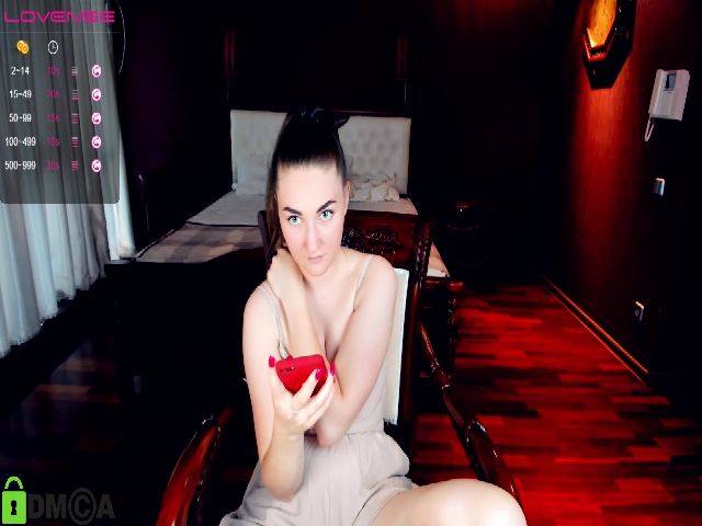 Live sex webcam photo for Karolina_Shy_ #265634833