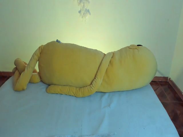 Live sex webcam photo for Evee_moonz #256221458