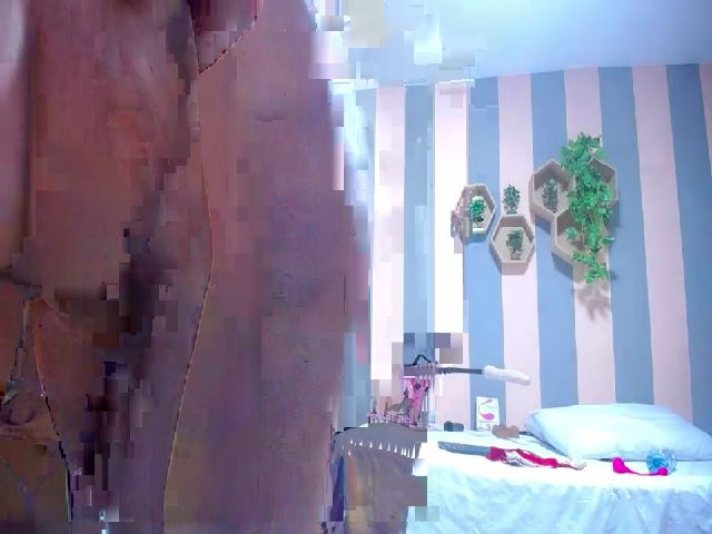 Live sex webcam photo for Aleja_10 #257851470