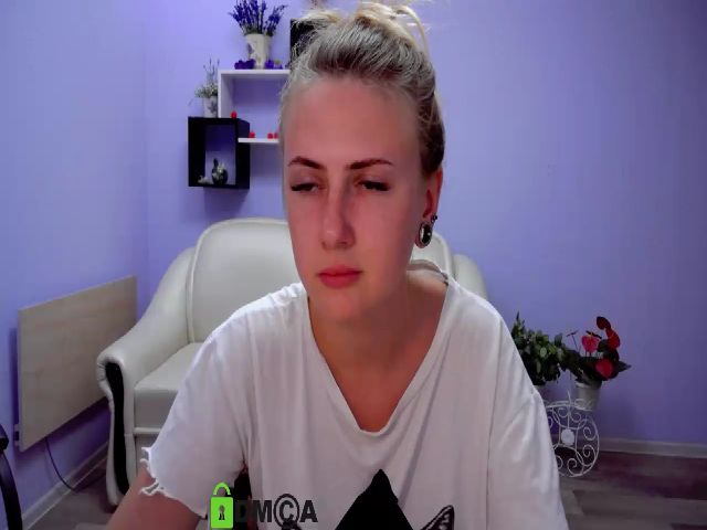 Live sex webcam photo for PrincesSnake #263035396