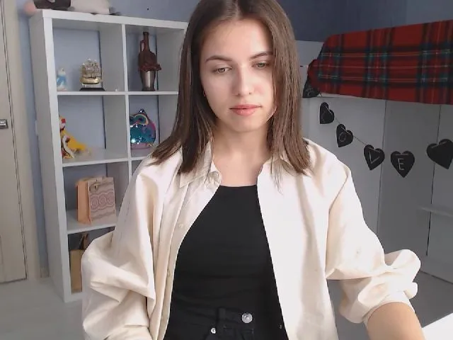 Live sex webcam photo for YourrAngell #256208489