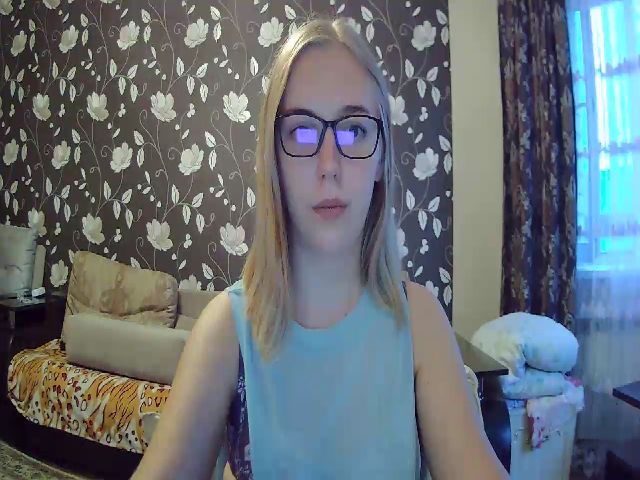 Live sex webcam photo for kittyAmelia #254185699