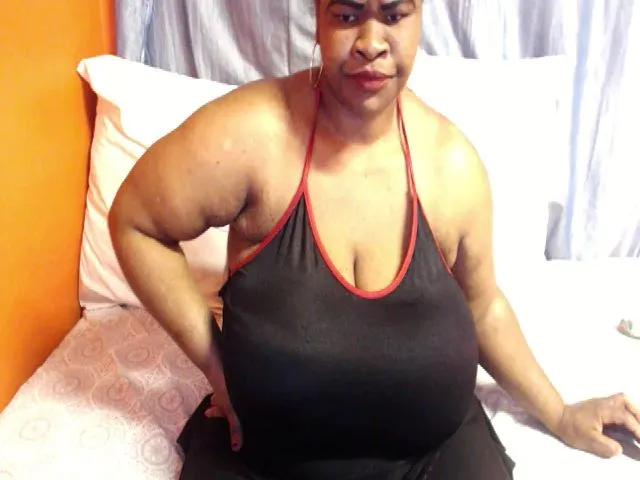 Live sex webcam photo for Sweetnozie #262626909