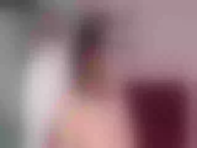 Live sex webcam photo for Sun_kissed1 #261905015