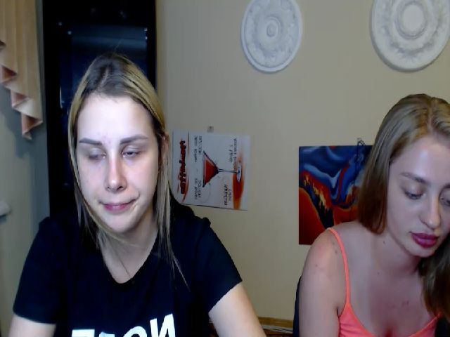 Live sex webcam photo for PolliMilk #258594740