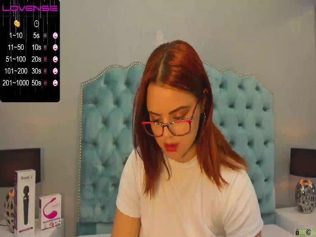 Live sex webcam photo for Esmeralda_R #256110585