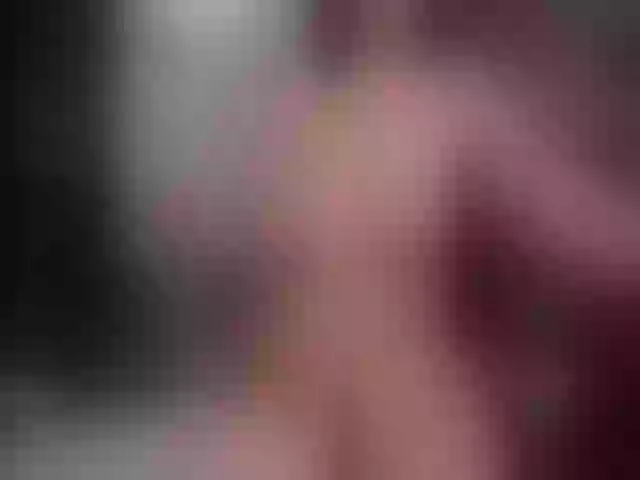 Live sex webcam photo for MaggieBrown_ #261490726
