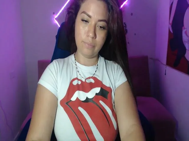 Live sex webcam photo for Shanel_bigass #263185004