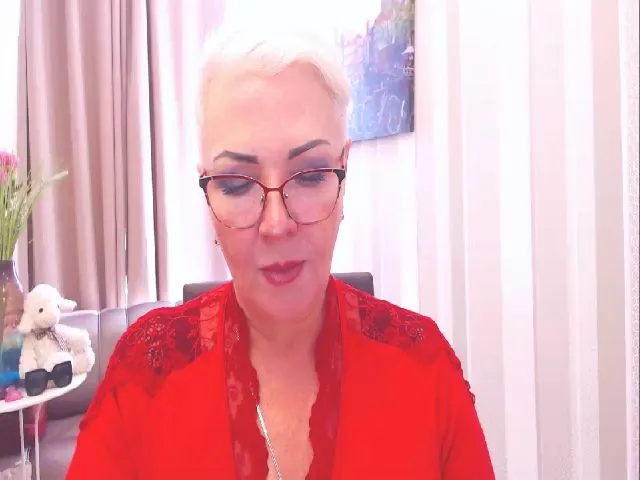 Live sex webcam photo for LadyXAnna #260644623