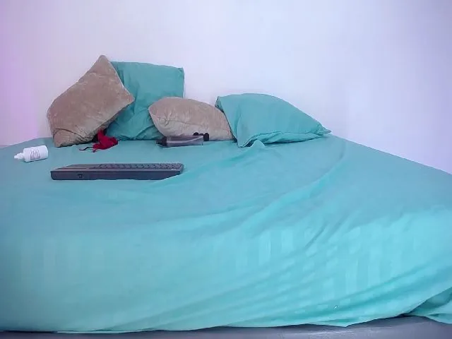 Live sex webcam photo for Chrishadoll #258890414