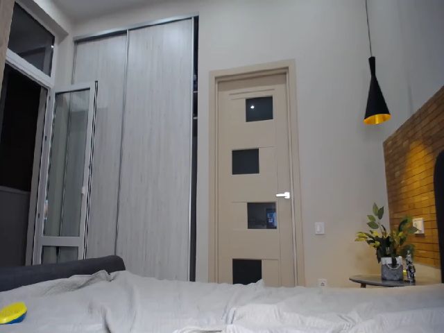 Live sex webcam photo for MELANI_A #256503144