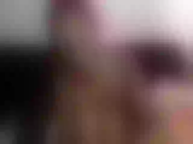 Live sex webcam photo for GiovanniD1 #258075210