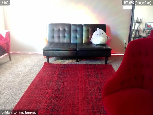 Live sex webcam photo for MollyMeowz #254657943