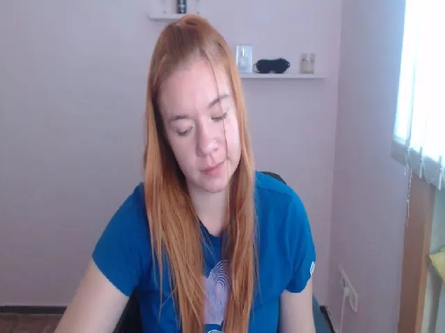 Live sex webcam photo for JiMiola #253393493