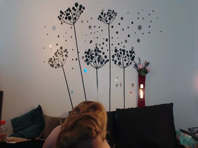 Live sex webcam photo for voluptuousDDD #253126436