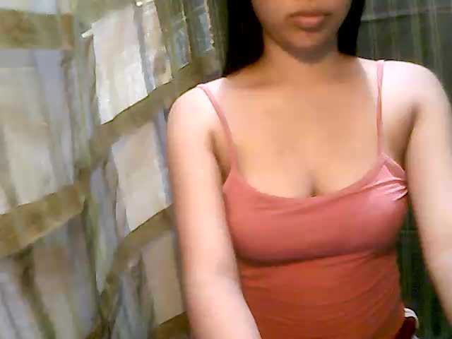 Live sex webcam photo for LizPrettyASia #240914742