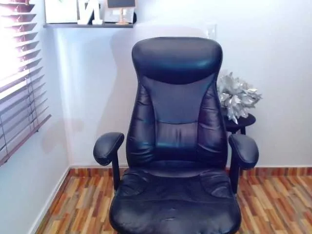 Live sex webcam photo for NattyFerrer #246840929