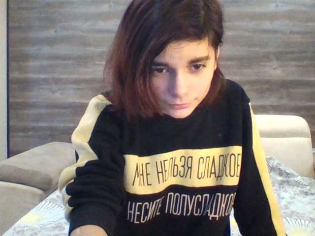 Live sex webcam photo for DirtyUp #241079306