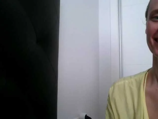 Live sex webcam photo for CelesteKissab #241350328