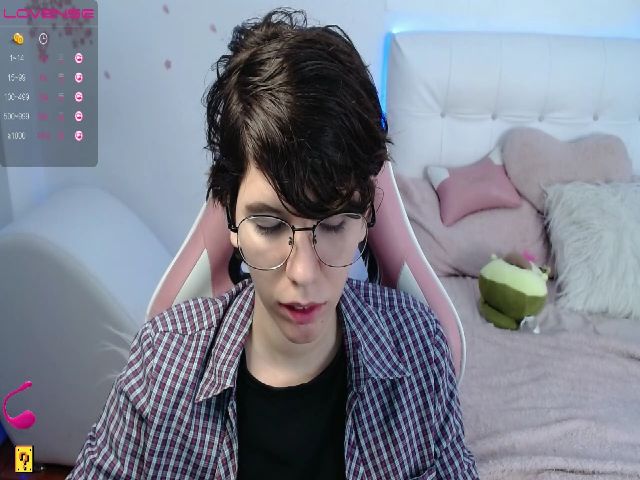 Live sex webcam photo for Eligos69 #262532599