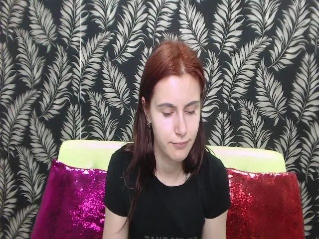 Live sex webcam photo for MollyTravis #257952118