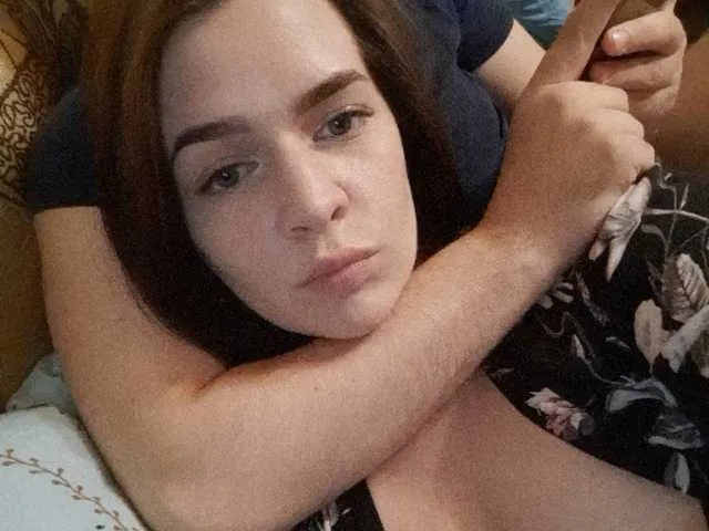 Live sex webcam photo for HellMor #241679271