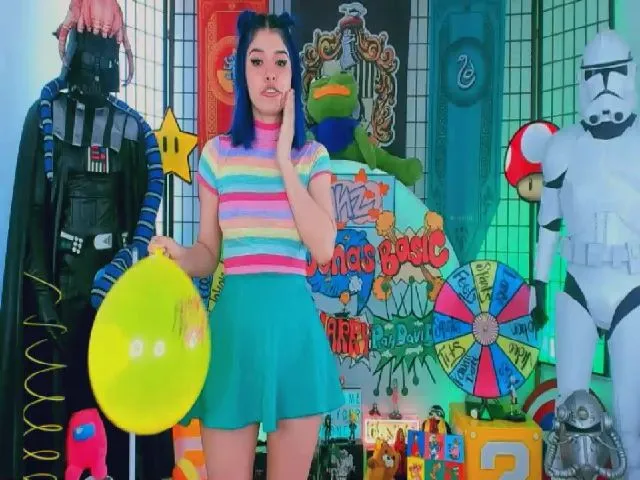 Live sex webcam photo for Agostinha_Red #254173270