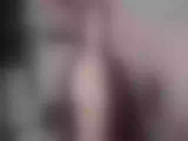 Live sex webcam photo for Noonalatin #260901482