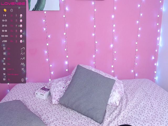 Live sex webcam photo for Eva_Collins2 #253957045