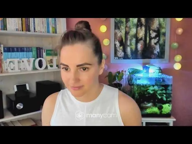 Live sex webcam photo for AntoniaPur #241506510