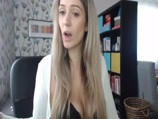 Live sex webcam photo for BlakeLivelyi #253787635