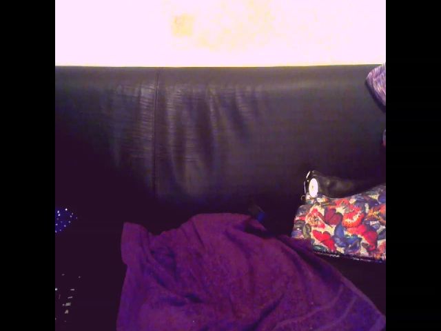 Live sex webcam photo for Sexygeny #257703456