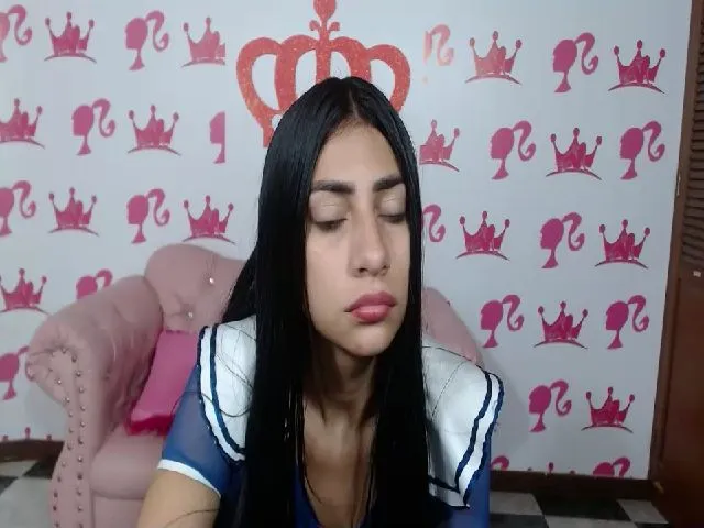 Live sex webcam photo for Naughtty_Doll #263722759