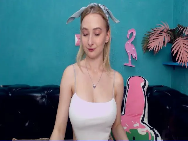 Live sex webcam photo for Veronika_X_X #256770906