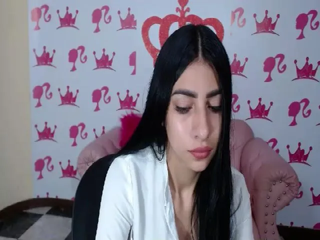 Live sex webcam photo for Naughtty_Doll #254156846