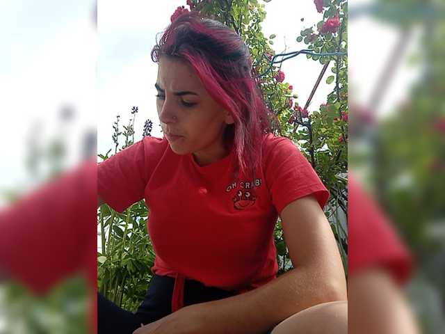 Live sex webcam photo for Polly40 #249024884