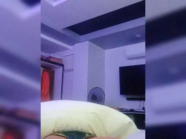 Live sex webcam photo for Supersex16 #245804634