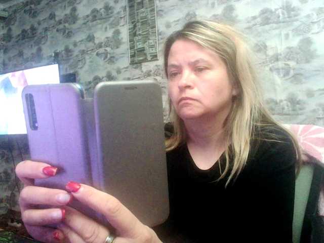 Live sex webcam photo for -Raven40- #242753587