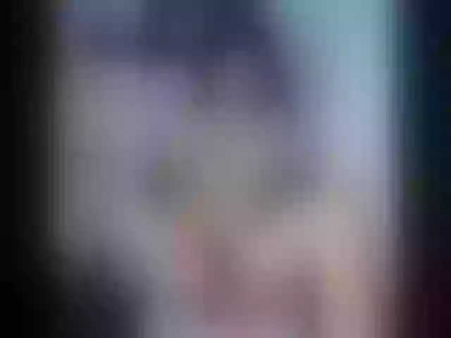 Live sex webcam photo for Sweeetx69 #255257758