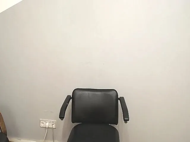 Live sex webcam photo for SnowSpacee #253236529